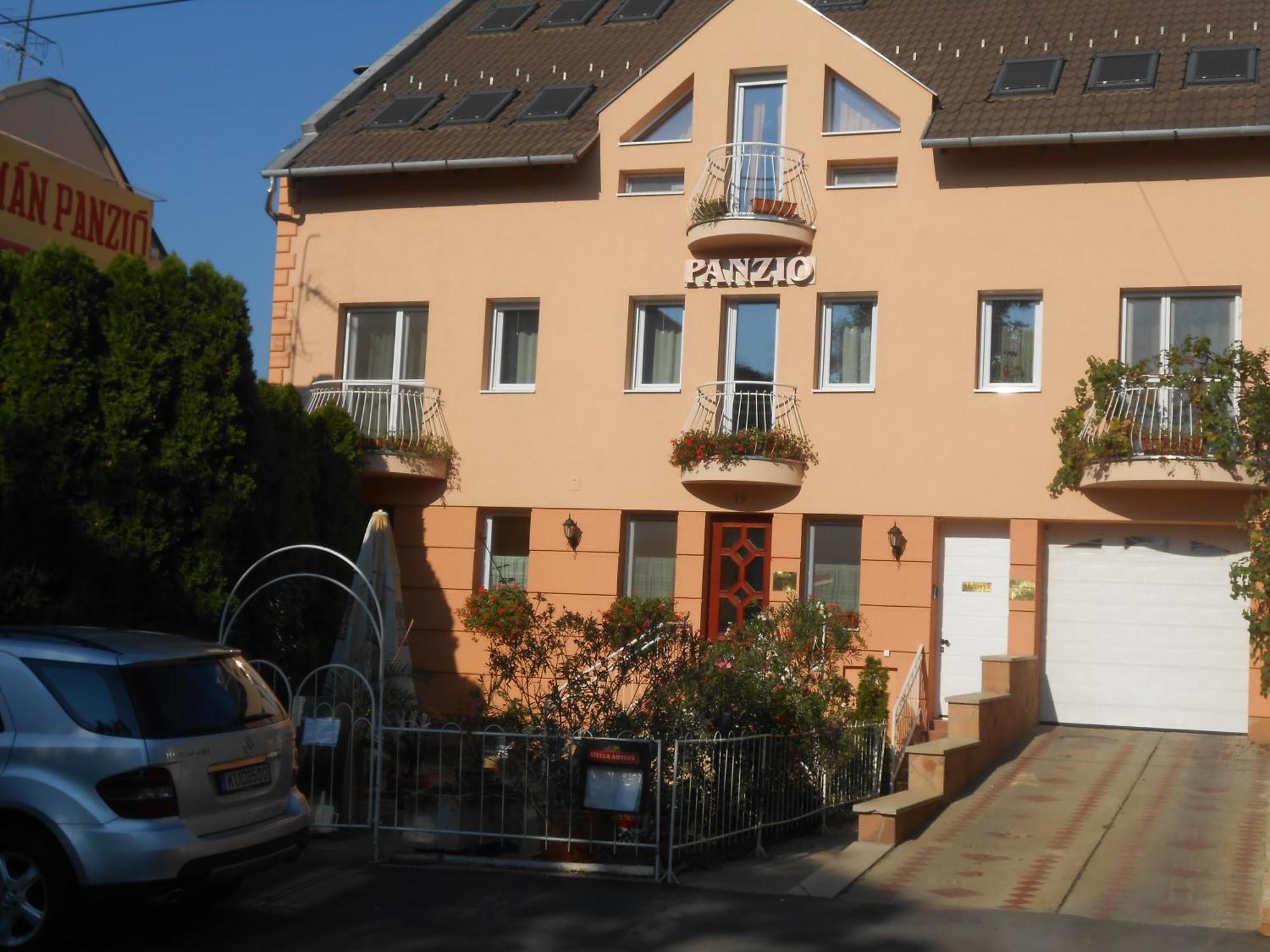 Kalman Panzio Bed & Breakfast Seghedin Exterior foto