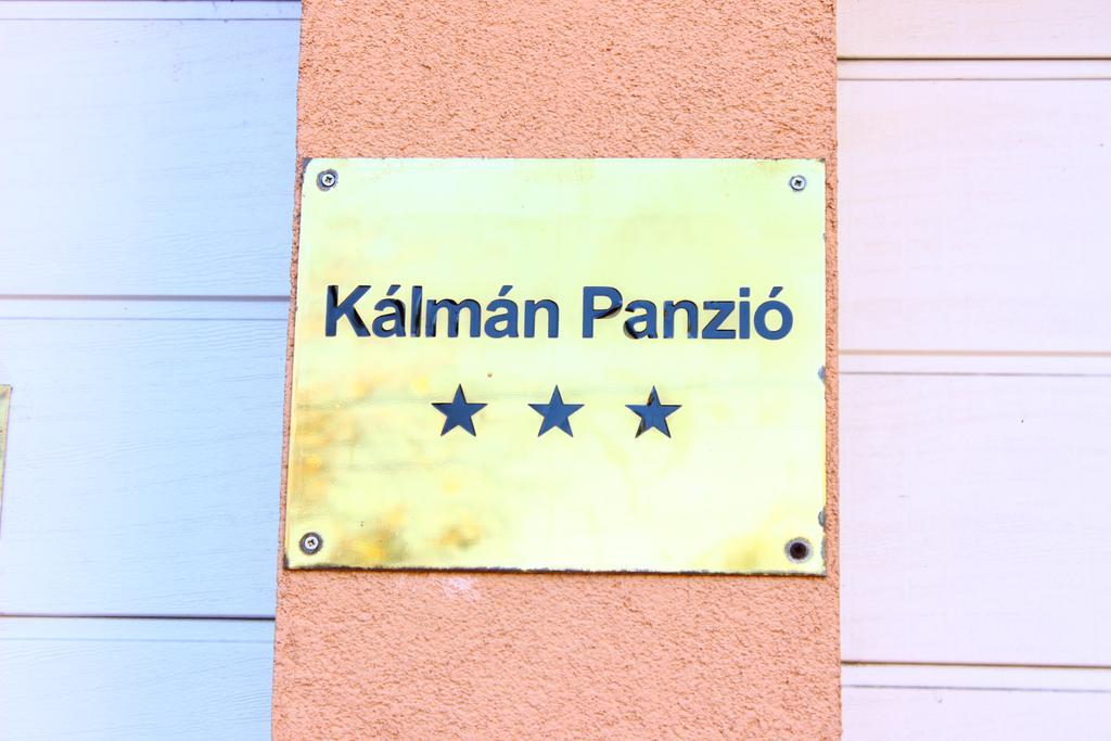 Kalman Panzio Bed & Breakfast Seghedin Exterior foto